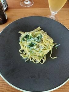 とみおかワイナリー レストランラレス