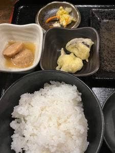 越亭弥彦