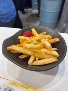 立ち飲み居酒屋ドラム缶 湯島本店
