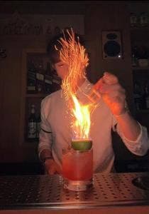 bar 3o’clock