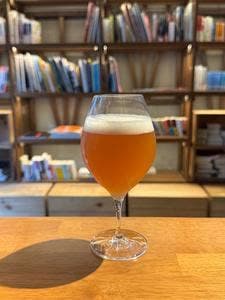 sabo beer bar & bookstore