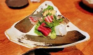 山もと