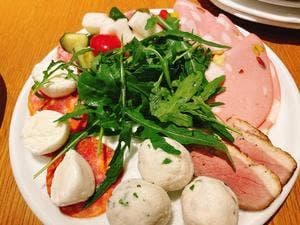 オステリア アルベロ