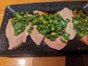 朝〆直送 やきとん酒場 井上臓器 八重洲店