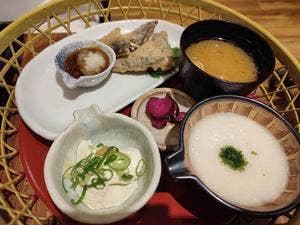 ご飯ととろろ とろ麦 モザイクモール港北店
