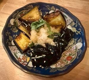 つくねとたまごアカイワ