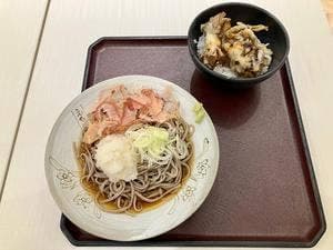 南条サービスエリア 下り線 フードコート