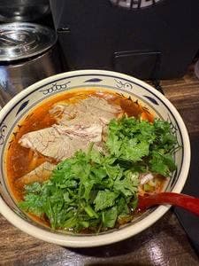 上野牛魔王牛肉ラーメン