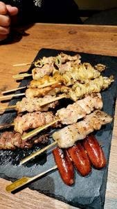 焼き鳥ハナウタ