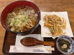 レストラン 三沢空港