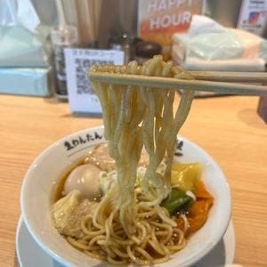 生わんたんらぁめん専門店赤黄緑 武庫之荘店