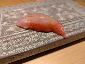 鮨 季らく