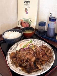 定食や