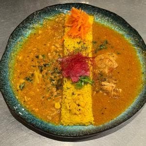 スパイスカレーハウス半月 2号店