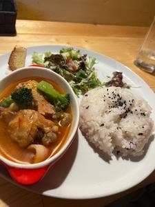 ピザ窯カフェ もりのたね