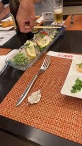 ロイン 元町店