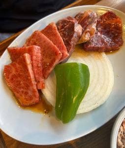 焼肉処 まる