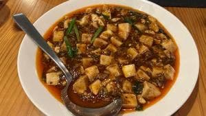 ワインと中華 博多 厨酒房ぱんどら