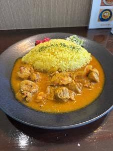 CARRY〜幸せを運ぶカレー屋さん〜