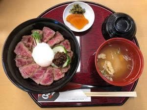 あか牛丼専門店 ごとう屋 内牧店