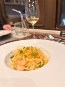 トラットリア イル レガーロ