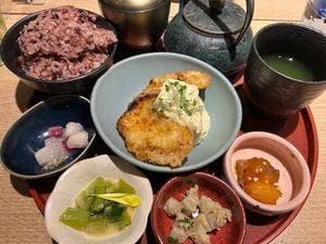 地下食堂 mogura