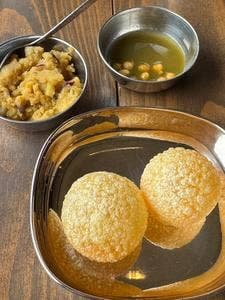 南インド料理店 NEFAARA