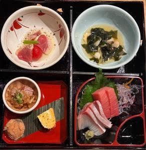 海鮮と手打ちそば たびと