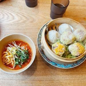 たんたん麺とえび焼売 カムイ 下北沢店