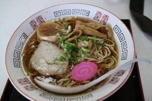 まるとみ食堂