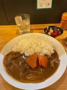 ねずみ女が作る妖怪カレー