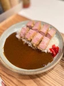厚切りレア味噌カツ やまとん 名古屋駅前店