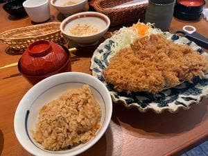 厚切りとんかつ+魚かつ よし平