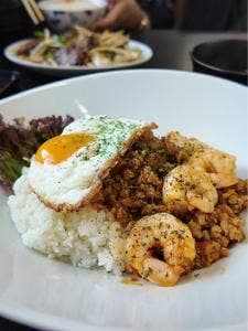 DININGとんま