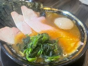 王道家直系 家系ラーメン がく