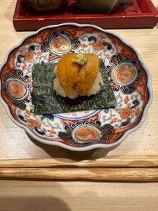 鮨 山治