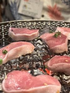 ホルモン焼肉 はやぶさ