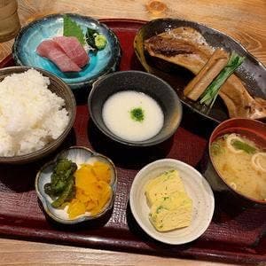 海鮮食堂 つなや 宮前店