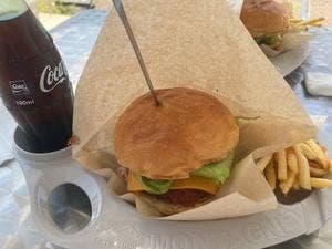 DEKKYS DINER