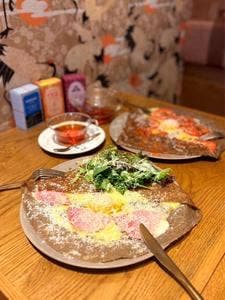 CREPE & GALETTE TOOTH TOOTH