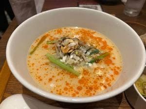 中華バルサワダ KITTE大阪店