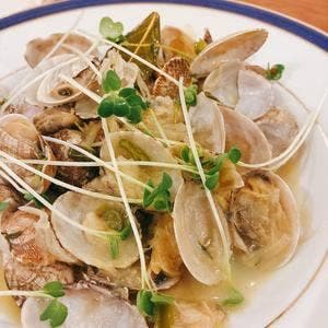 CAFE &BAR emika