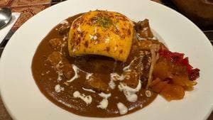 カレー専門店 円山教授。