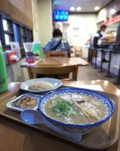元祖赤のれん節ちゃんラーメン 野間店