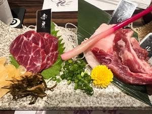 牛たん 馬刺し 特選和牛 ぶれゑめん 平塚駅前店
