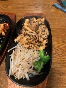 鉄板ホルモン 翔