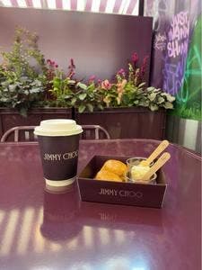 JIMMY CHOO Street Café Ginza
