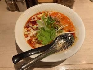 名驛式担々麺 しゃち福