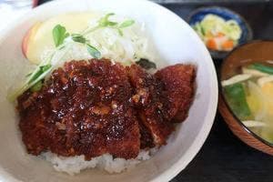 栄飯店