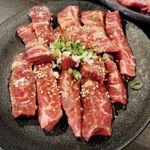炭火焼肉だるま